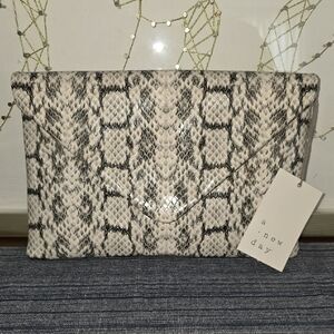NWT A New Day Black and White Snake Print Clutch